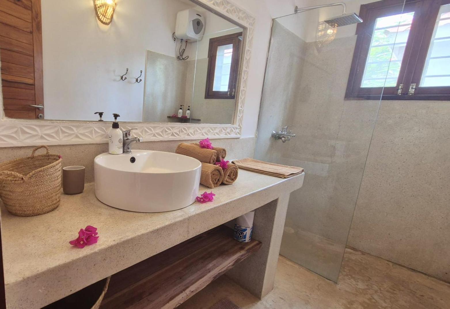 Moyo Apartment Làng Làng Pwani Mchangani Ngoại thất bức ảnh